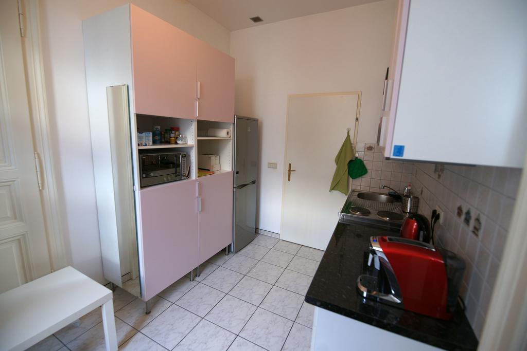 Gemuetliche Wohnung Nahe Zentrum Viena Exterior foto